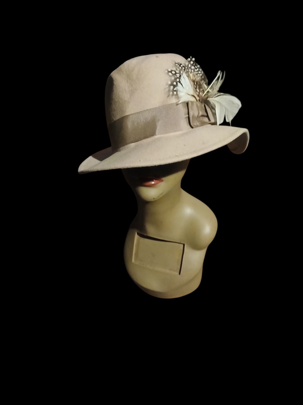 Vintage Wool Felt Fedora with Feather Trim Liz Claiborne